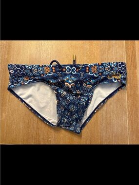 Men's Navy Blue Patterned Swim Briefs with Contrast Accents